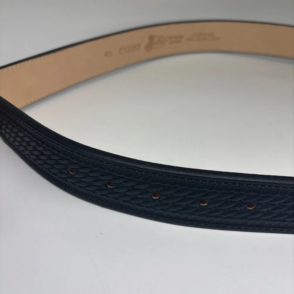 Justin C12263‎ Black Leather Bronco Western Belt Size 40 Woven EUC Made In USA
